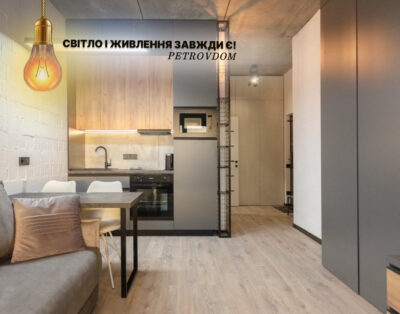 Stylish studio apartment on 5th floor in DC ‘Yaroslaviv Grad’