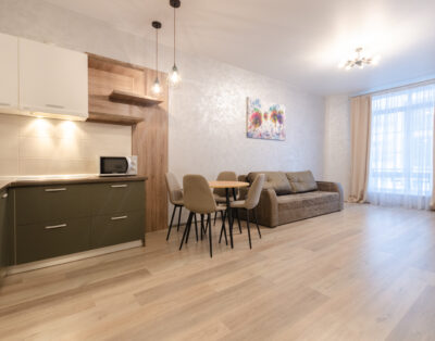 Cozy apartment in Podil (Vozdvyzhenka) historical centre of Kyiv