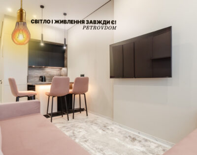 Petrovdom new pink studio in RC Manhattan City